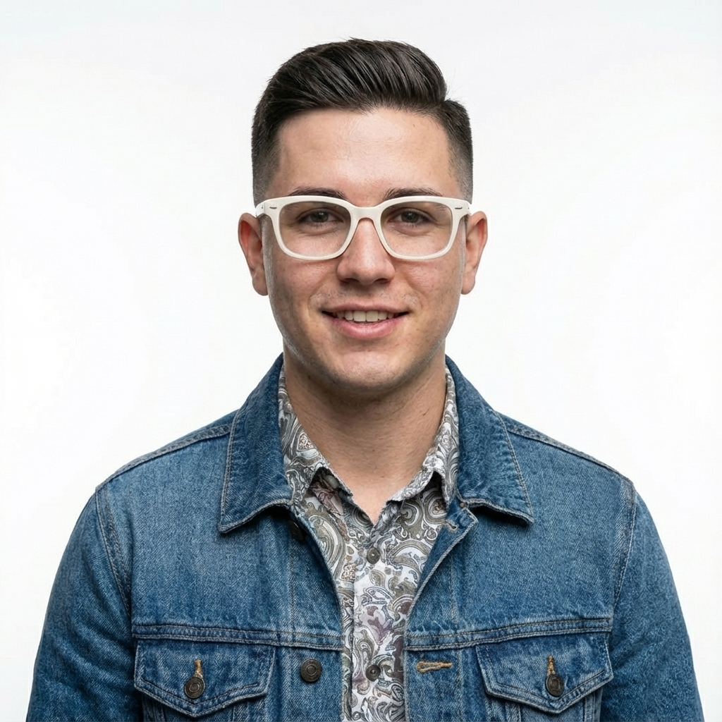 Output of a man in white glasses looking forward